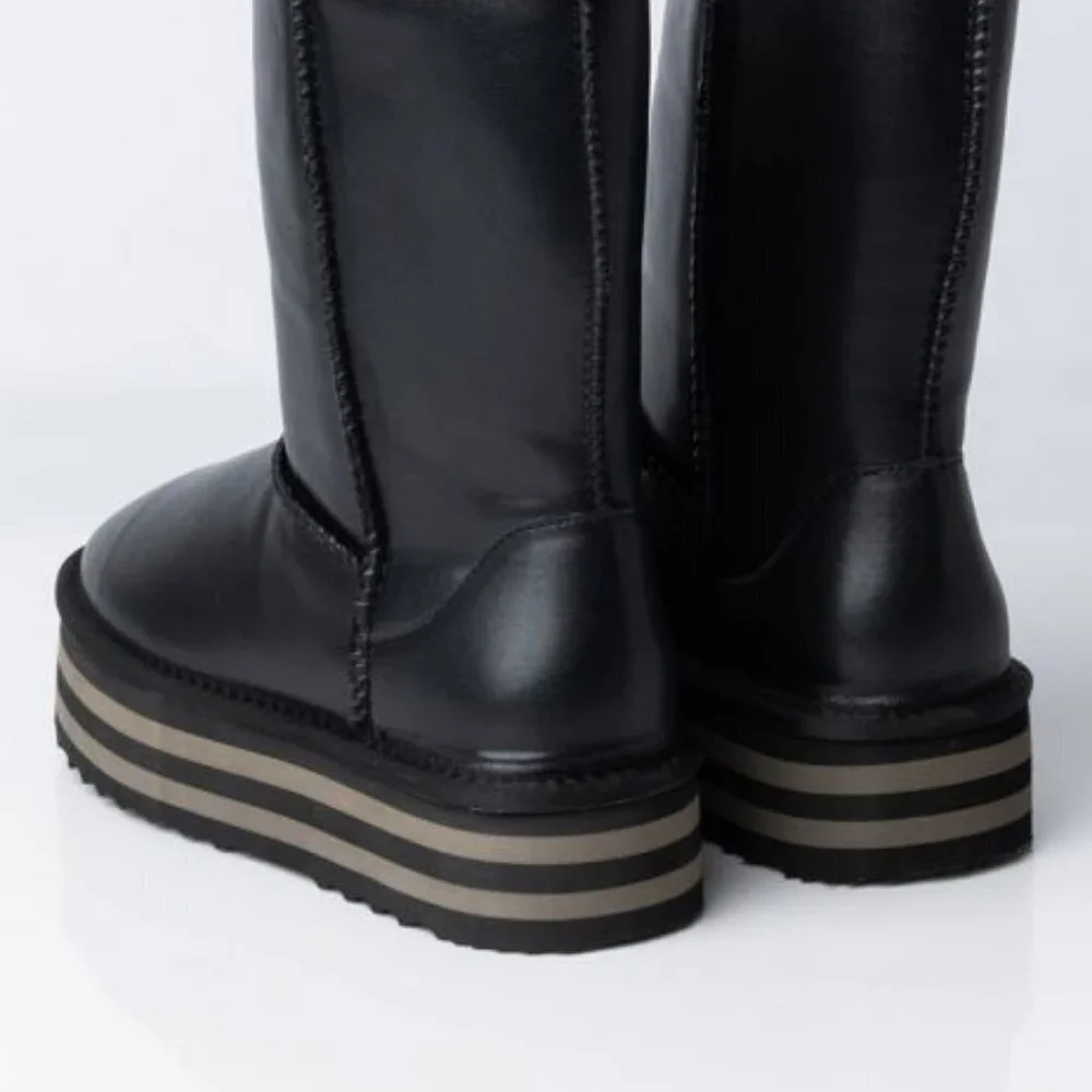 AZALEA WANG SHOW ME  FLAT BOOTIE IN BLACK